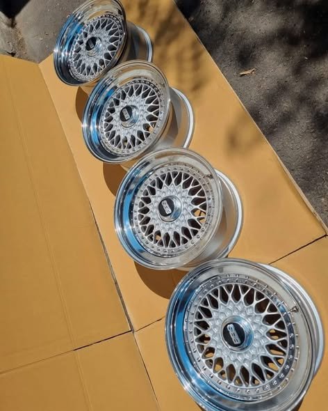 Jantes BBS RS198 17 pouces 5x120 BMW E34 E32 E28 M5 originales – Image 2