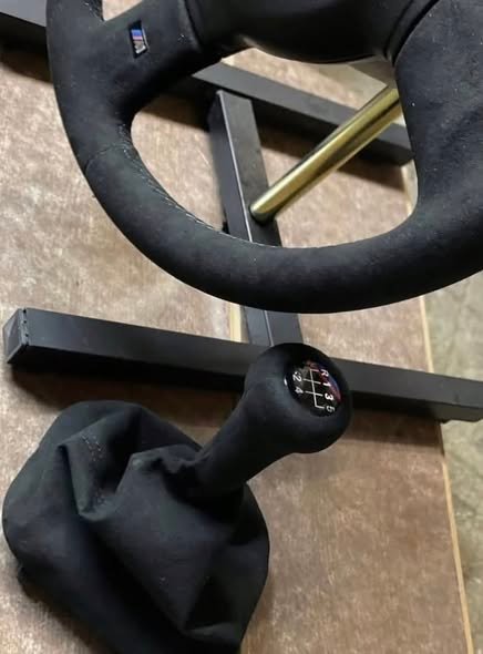 Volant M Tech 2 BMW + Pommeau de vitesse – OEM – Image 6