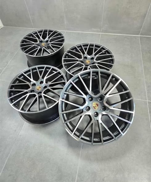 Jantes Porsche Cayenne Coupé – 21” Arrière – OEM – Image 6