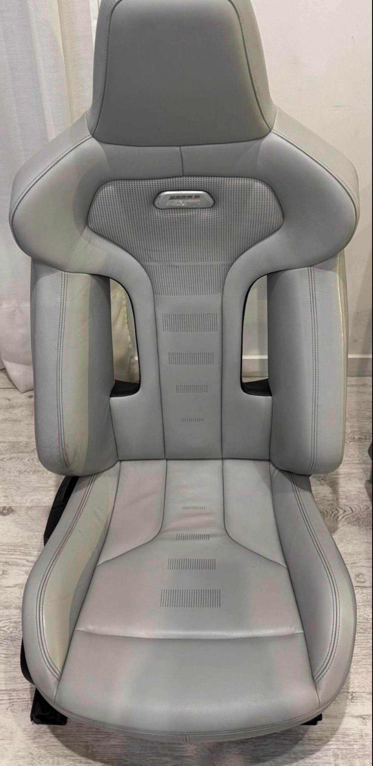 Intérieur BMW M3 F80 sièges cuir Silverstone – Image 5
